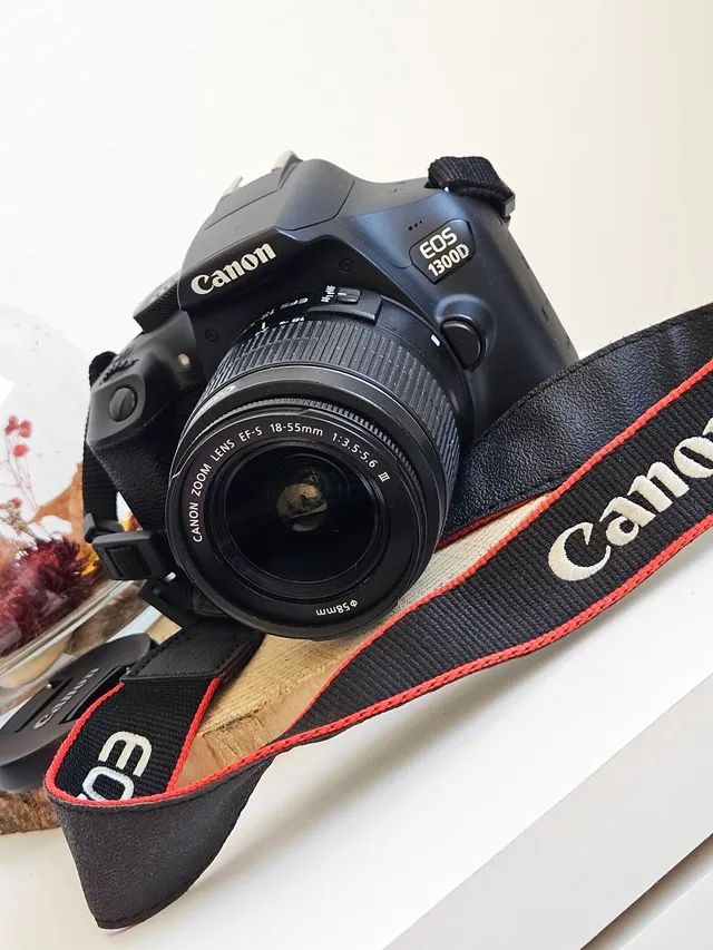 Canon EOS 1300D  - Foto 2