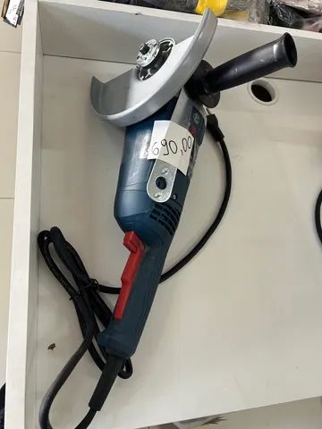 Lixadeira angular Bosch só 590