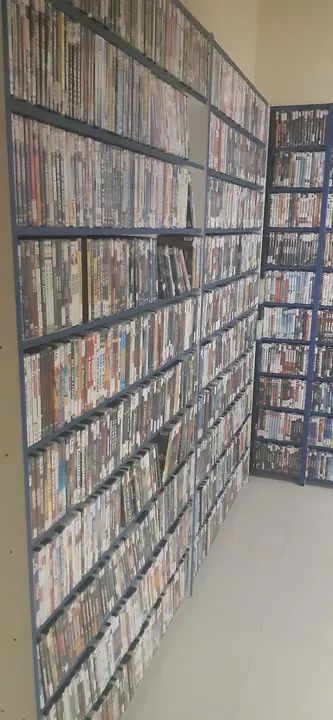 Enorme coleção de DVDs em ótimo estado! - Foto 3