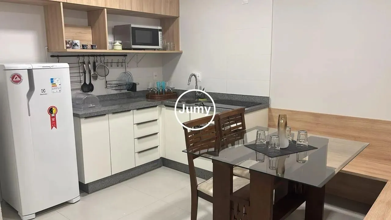 STUDIO MOBILIADO PARA LOCAÇÃO ANUAL. TRINDADE. FLORIANÓPOLIS/SC