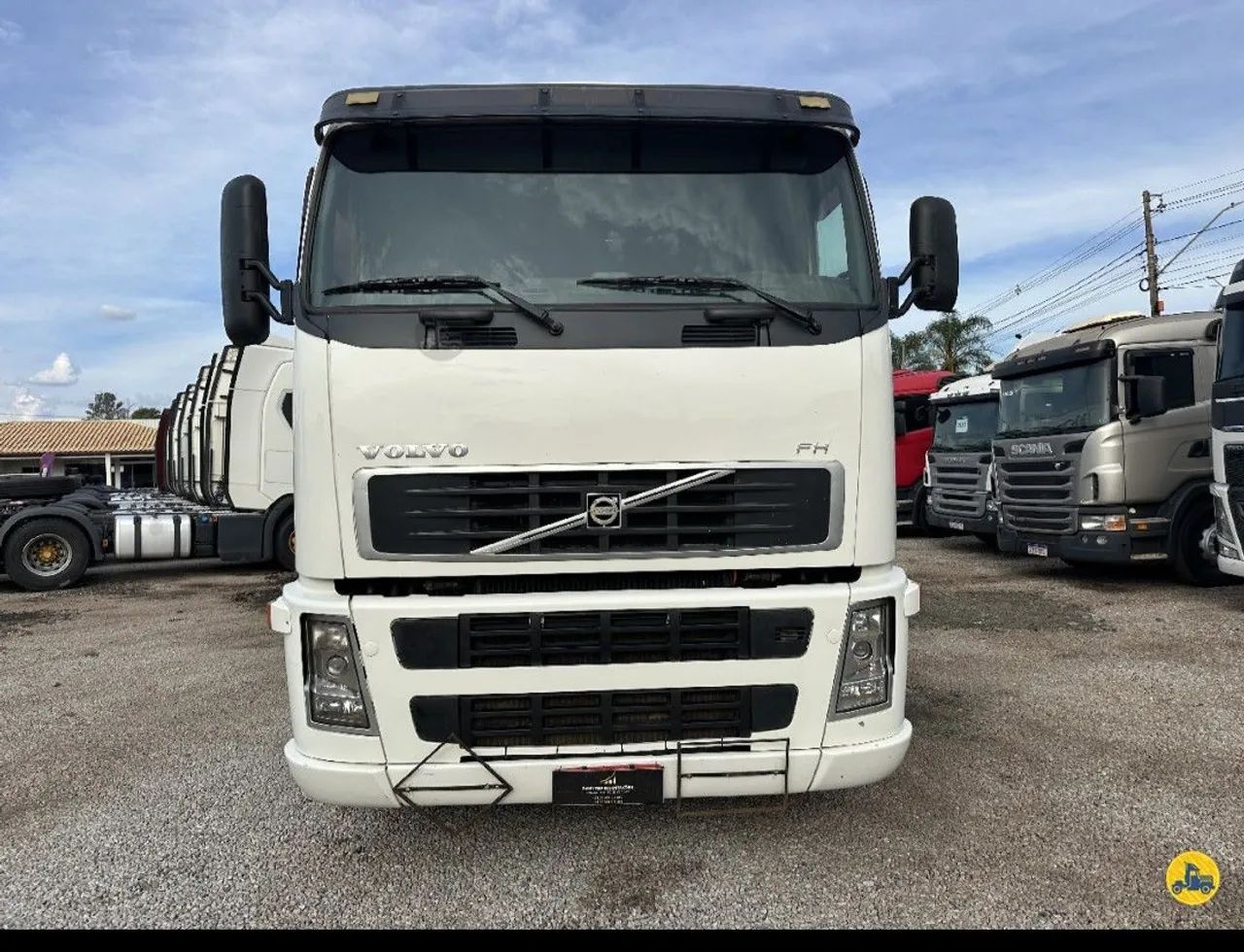 VOLVO FH-440 6X2<br>2009/2009<br>TETO BAIXO<br>MANUAL - Foto 2