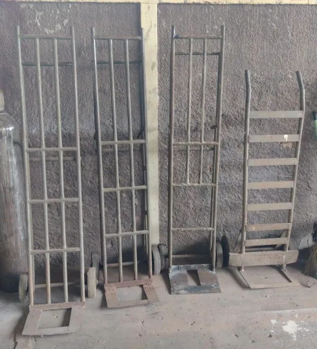Carrinhos de carga 