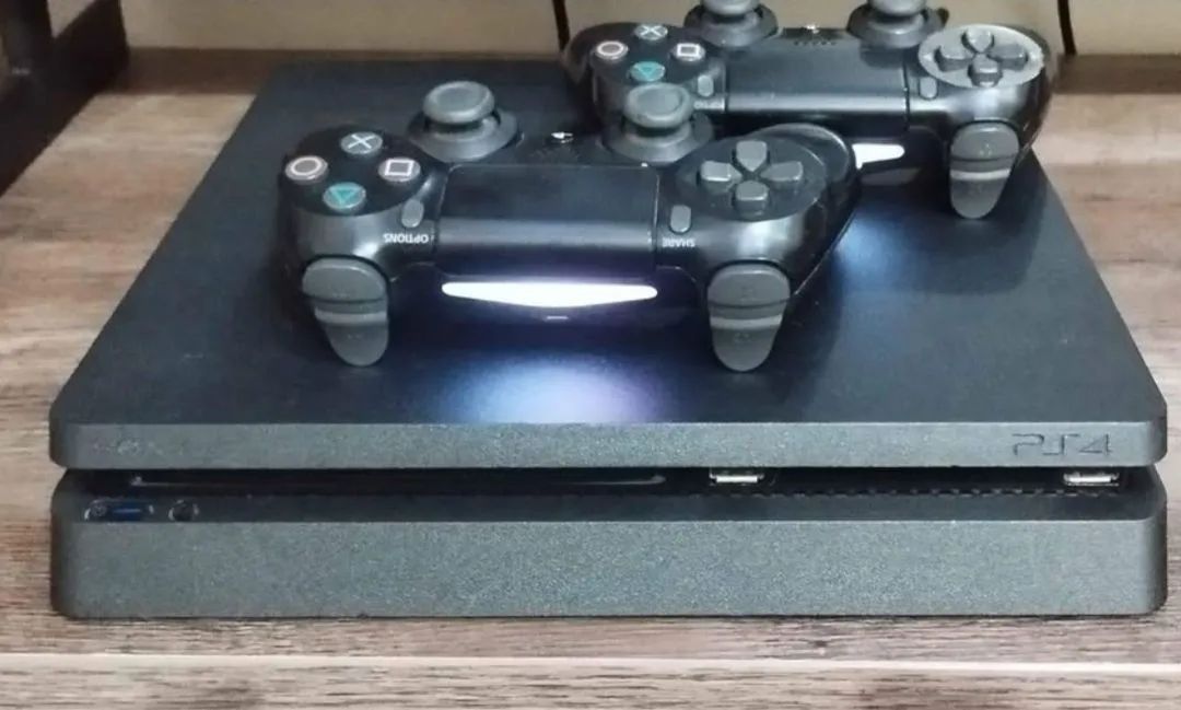 PS4 SLIM 1 TB - Foto 3