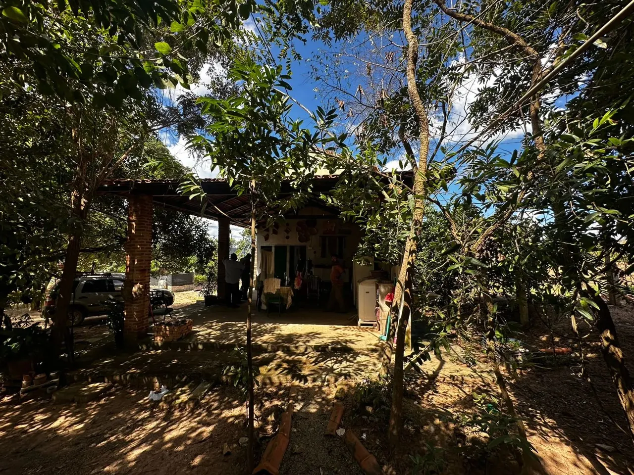 Casa em Condomínio Fechado - Lago Corumbá Leia a Descrição