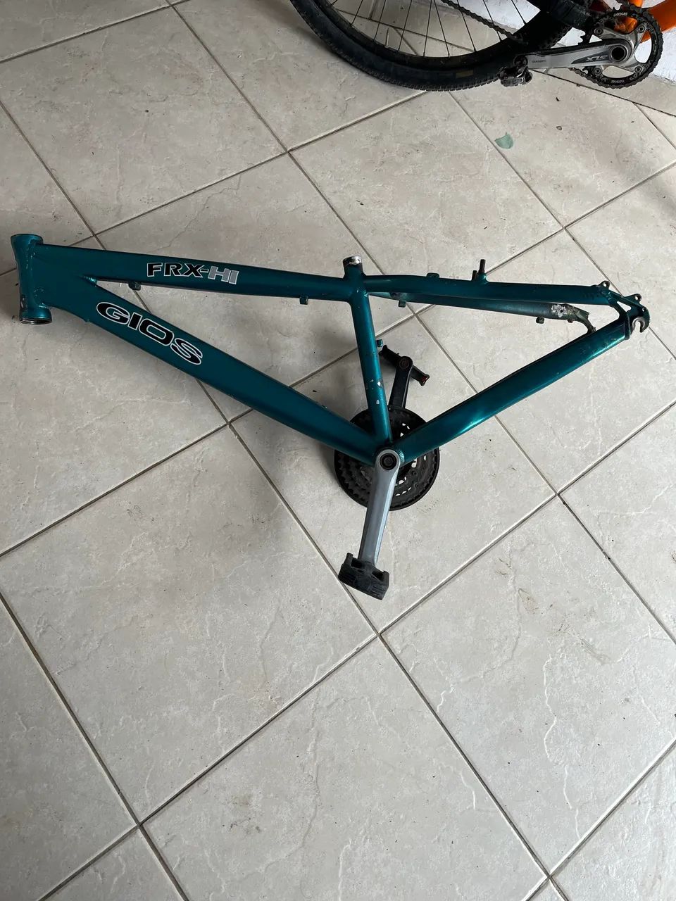 Quadro Gios FRX (quadro quebrado)