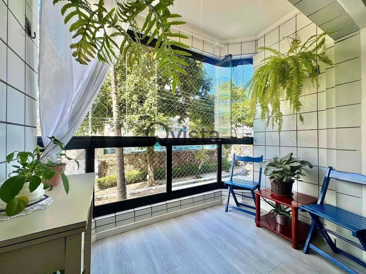 Apartamento para Locação Anual no Tombo no Guarujá | QVista Inteligência Imobiliária Guaru