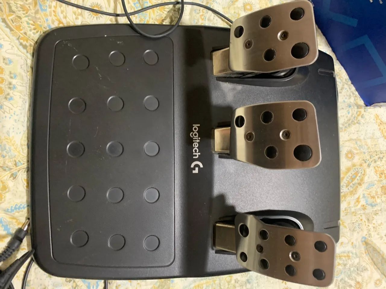 Volante Logitech G29 Driving Force para PS4 e PC - Foto 3
