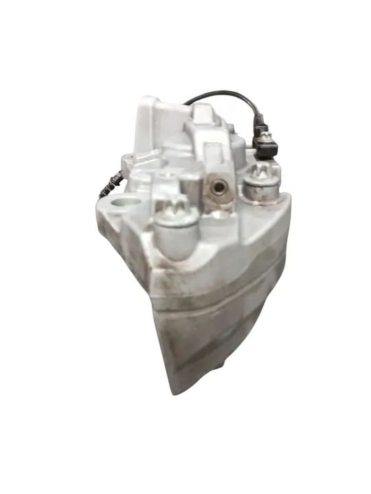 PINCA DIANTEIRA DIREITA MERCEDES C300 DO MERCEDES C300 2020/2020 - Foto 5