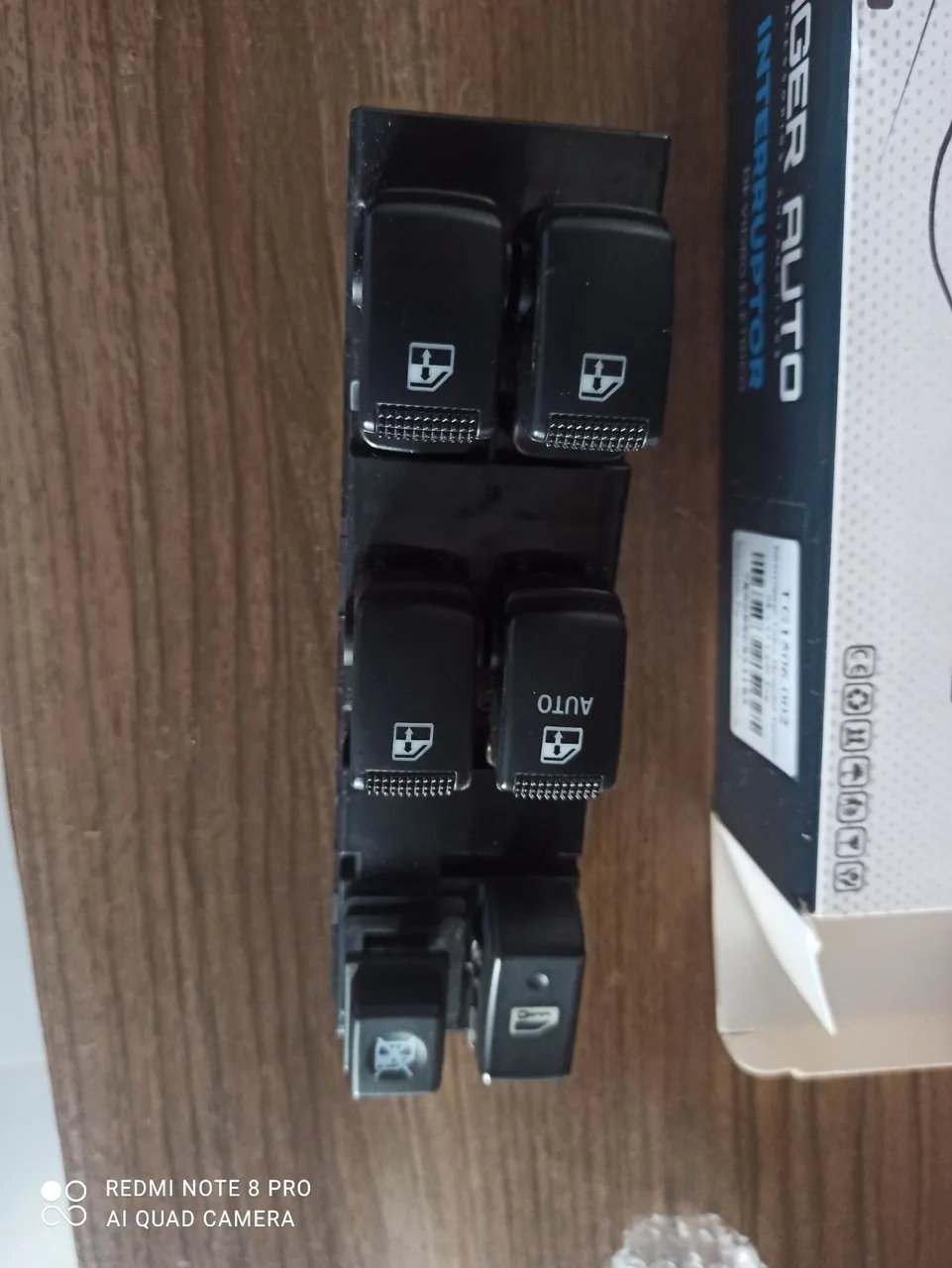 Interruptor de Vidro Elétrico Automotivo