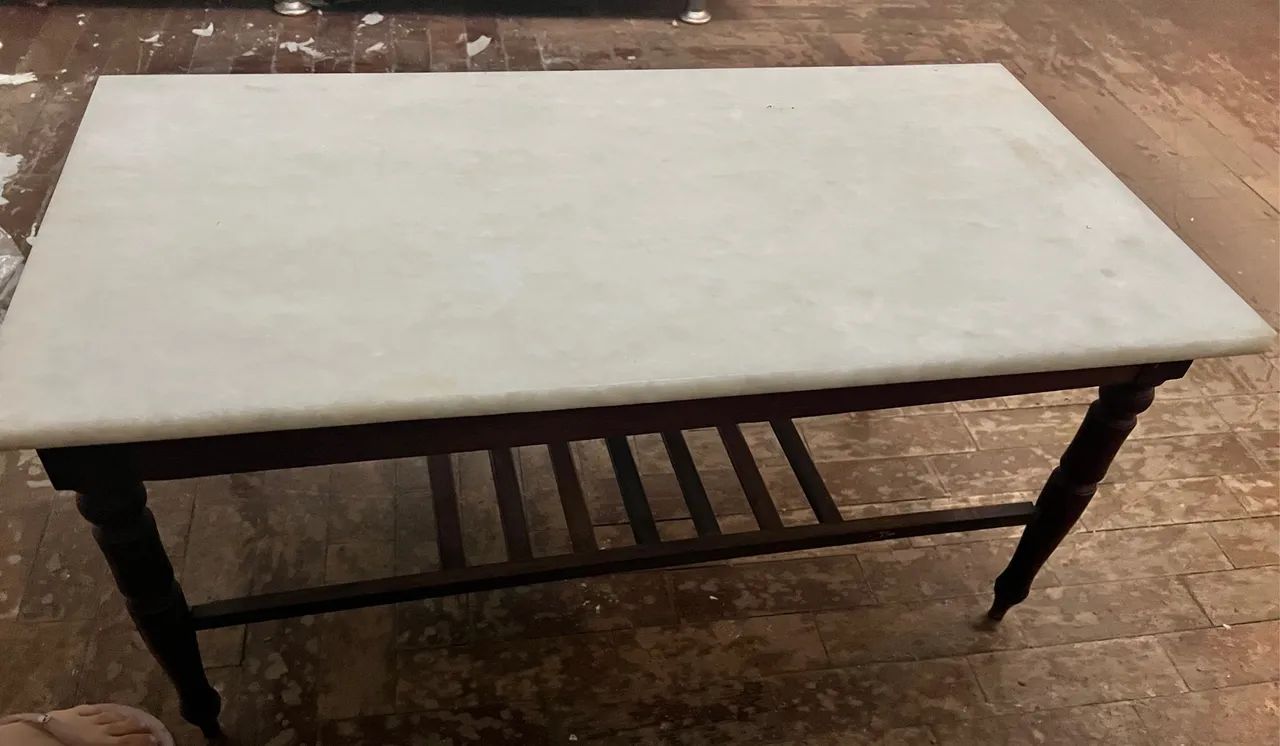 Mesa de Centro com Tampo de Mármore Branco64386065386114120