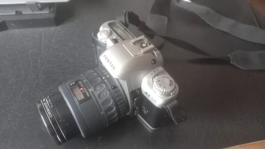 Câmera Analógica (filme) Pentax MZ50 - Foto 3