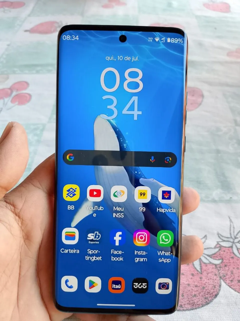 Edge 40 Neo