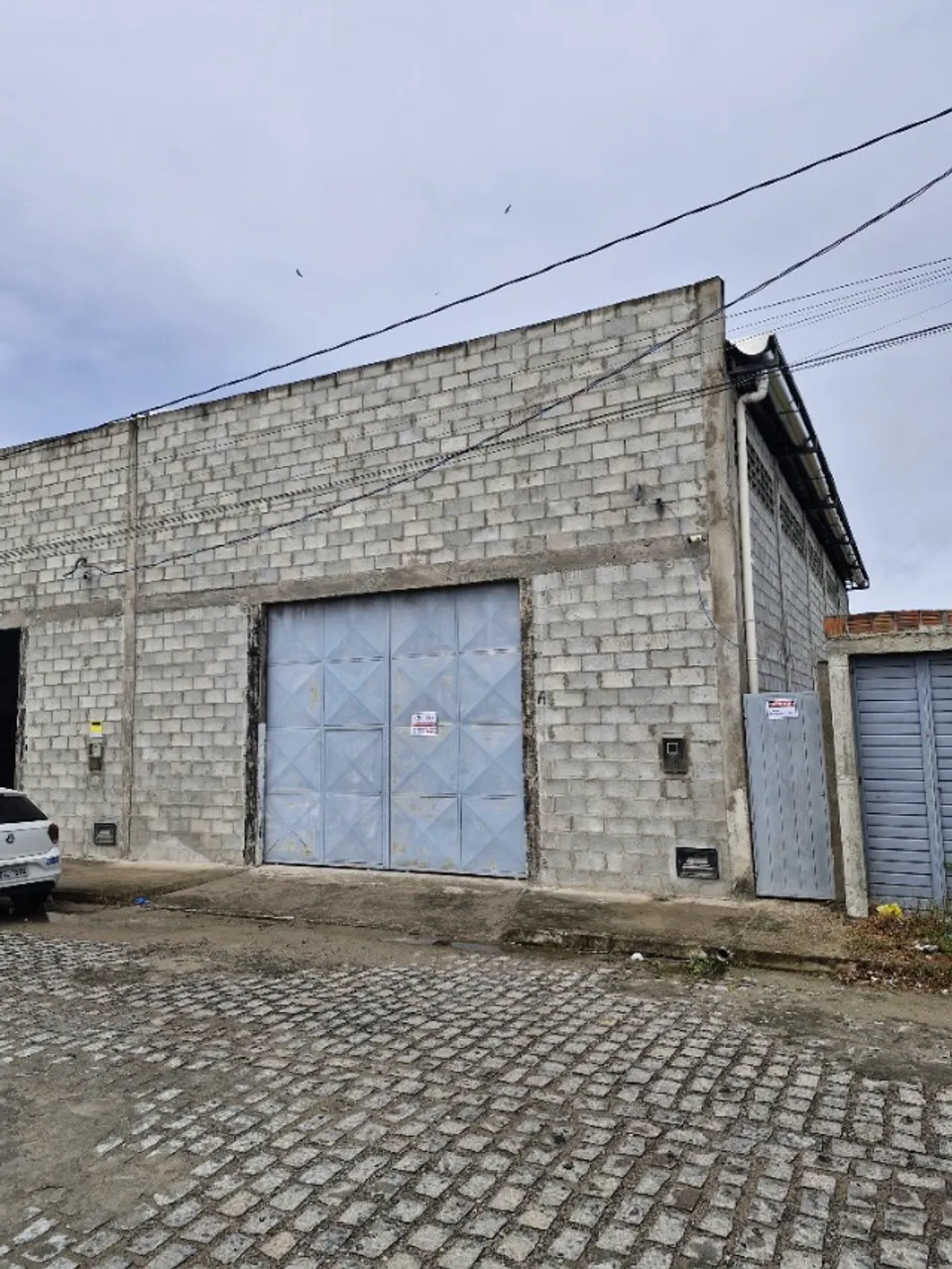 Alugo Galpão 200 M²
