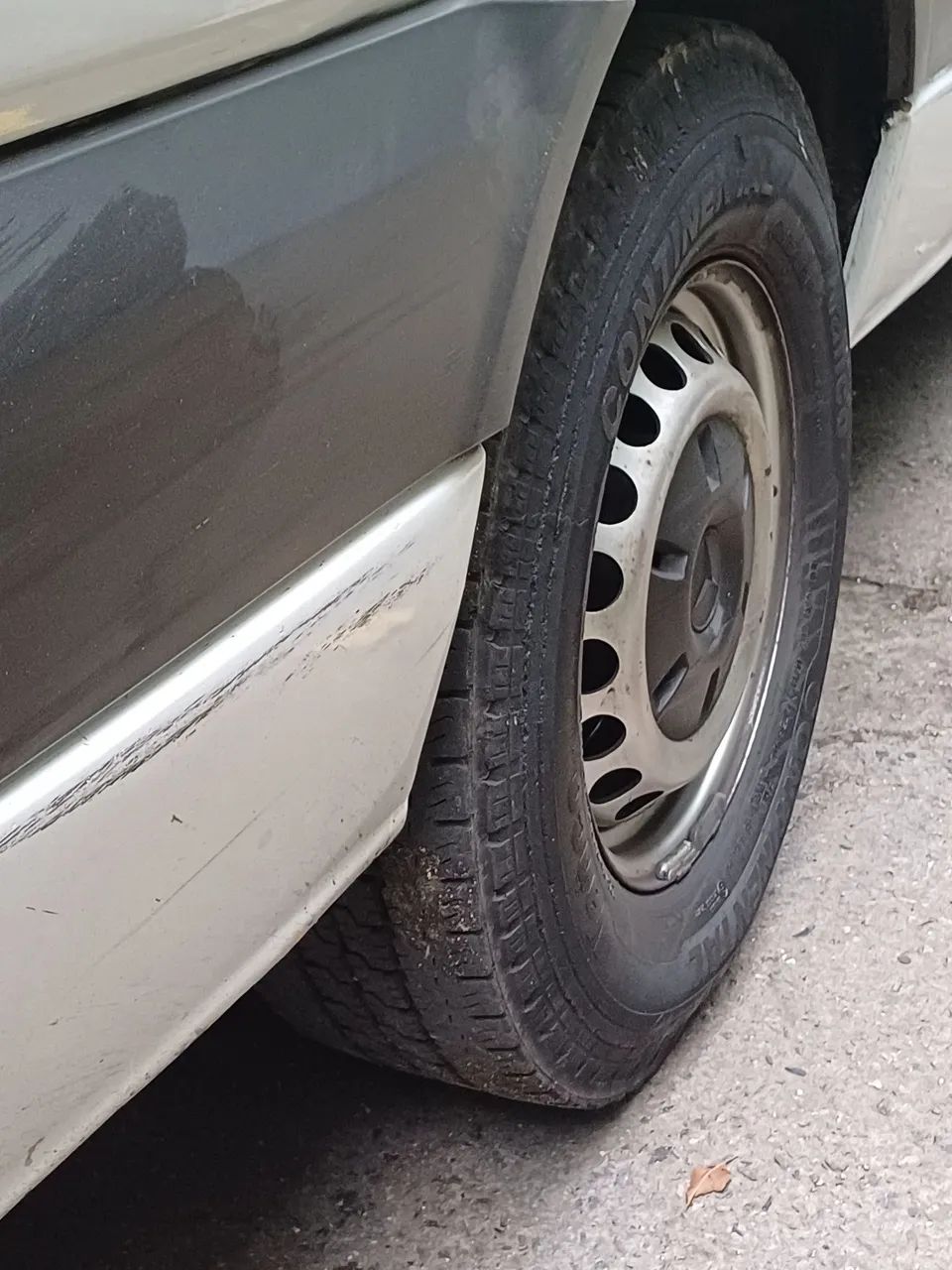 Van Branca,Mercedes, ano 2013, 20 lugares,porta automática, Rio de Janeiro - Foto 2