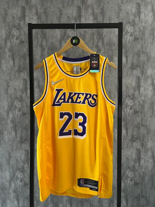 Regata NBA Los Angeles Lakers N°23 James Edição 75 anos NBA