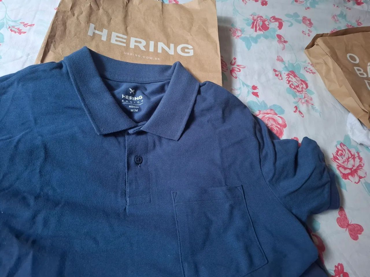 Camiseta Polo Hering M - NOVA - Foto 4