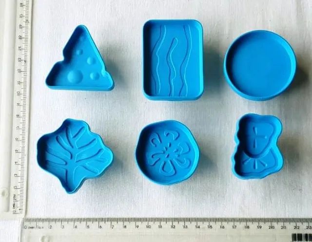 Brinquedo Antigo - Super Massa Play Doh - 8 Forminhas de Comidinhas - Hasbro Tonka - 1994