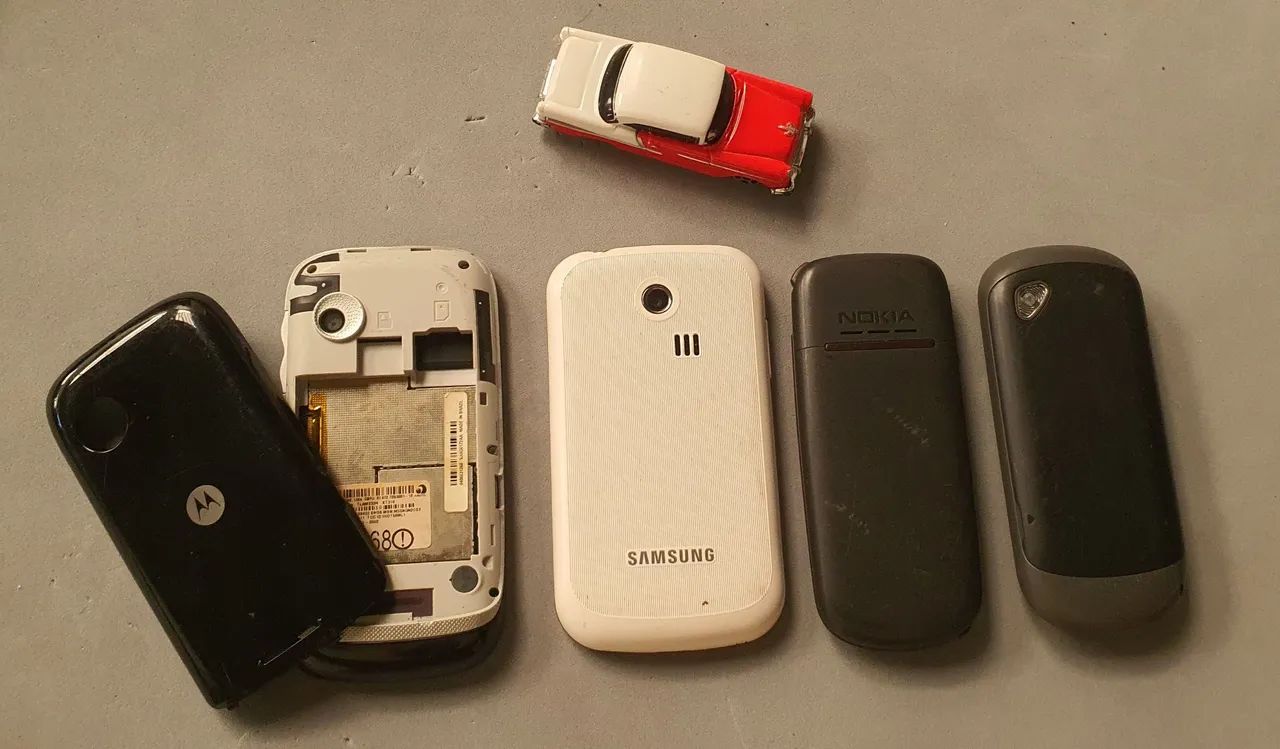 4 Cell Antigo + 1 Bônus R$130,00 - Foto 3