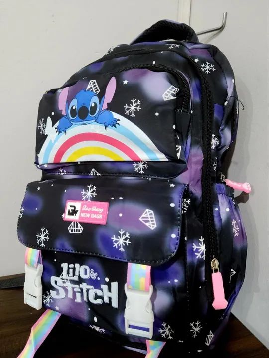 Mochila escolar de rodinhas infantil Stitch - Foto 4