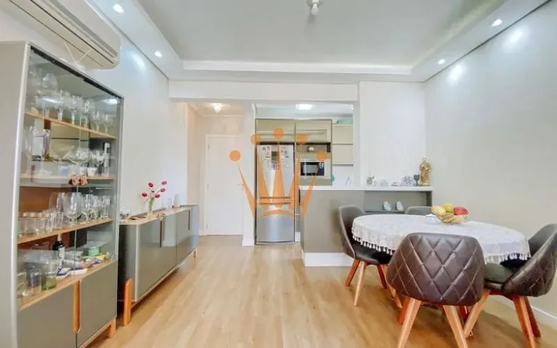 Apartamento Garden com 2 vagas de garagem no Itacorubi.