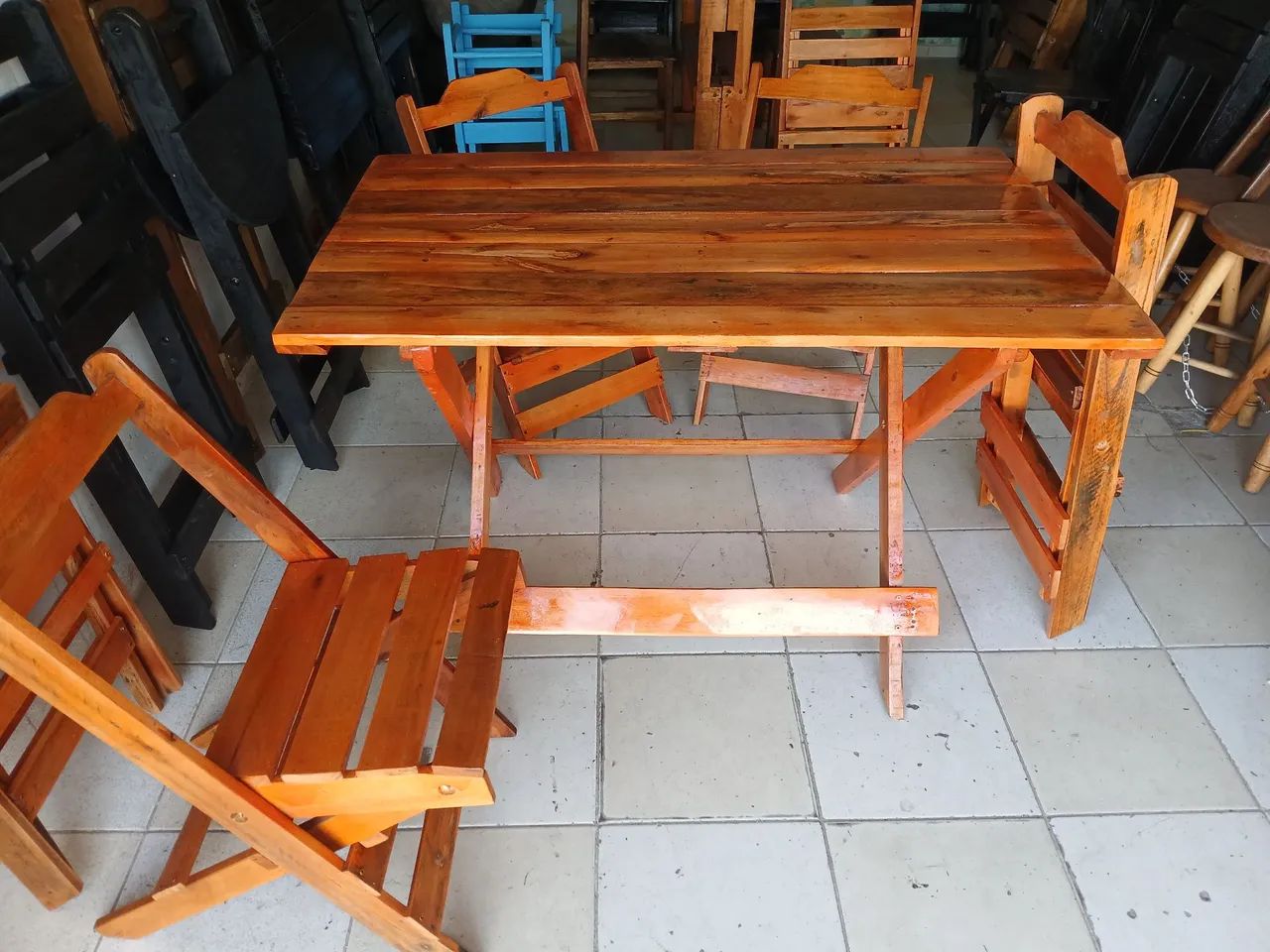 Jogo mesa, mesa 1.20 por 70cm