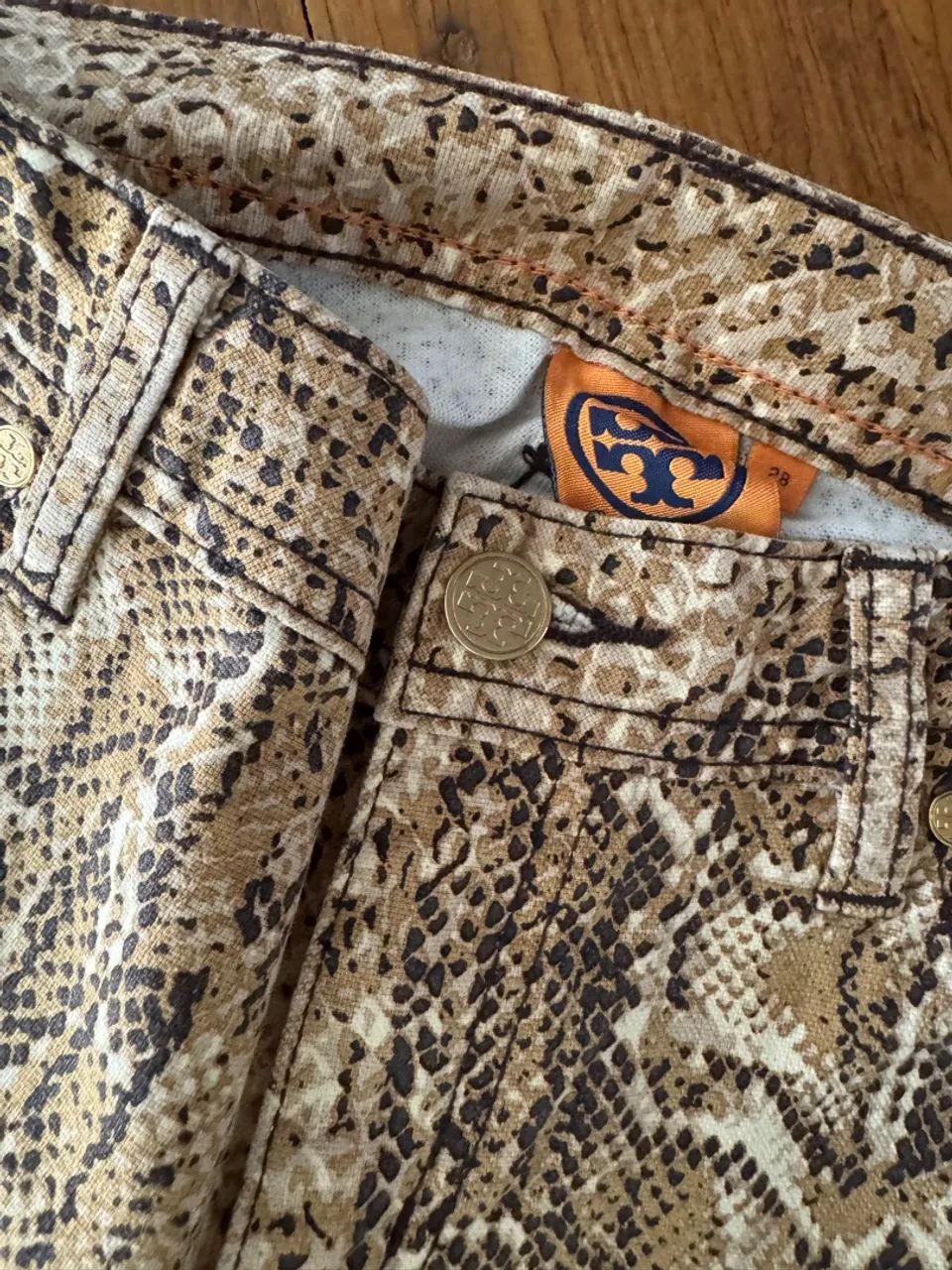 Calça Skinny com estampa de cobra Tory Burdh - Foto 3