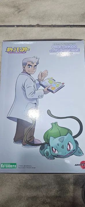 Professor Oak e Fushigidane - Figura de Ação