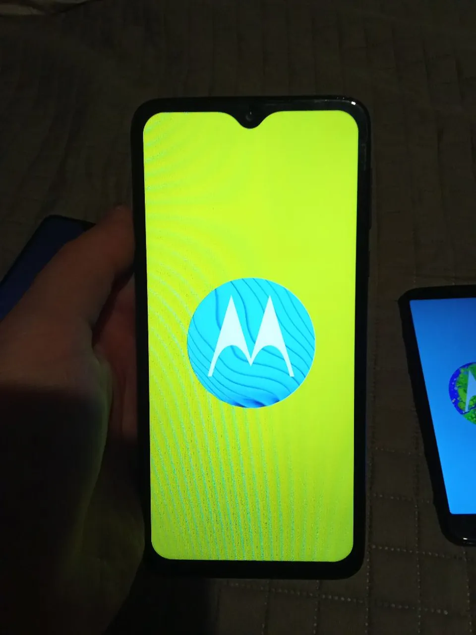 Motorola one macro 64g