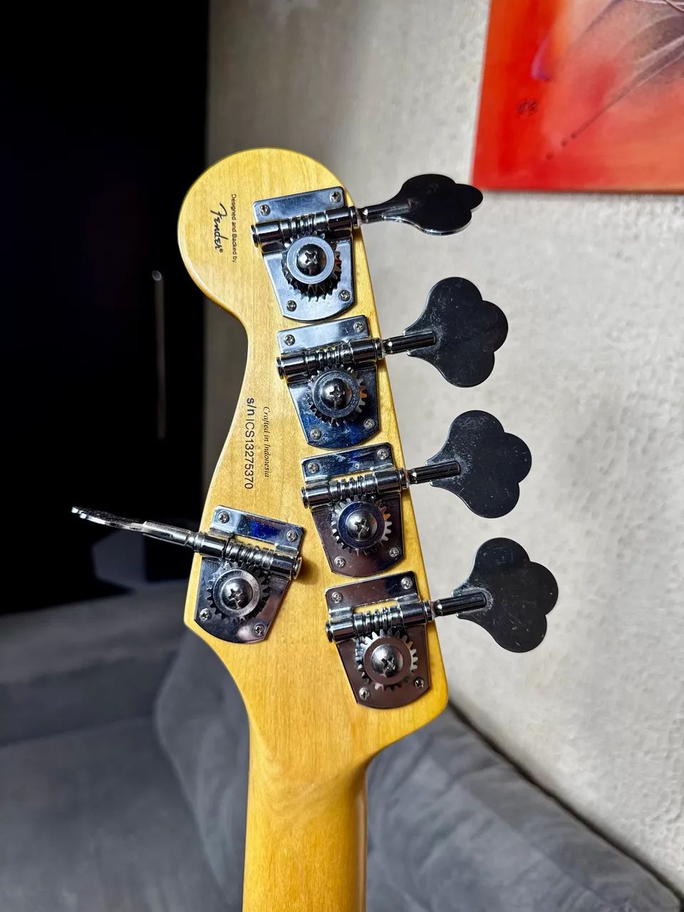 Baixo Squier fender Precision Modified 5 cordas raro candy red  - Foto 4