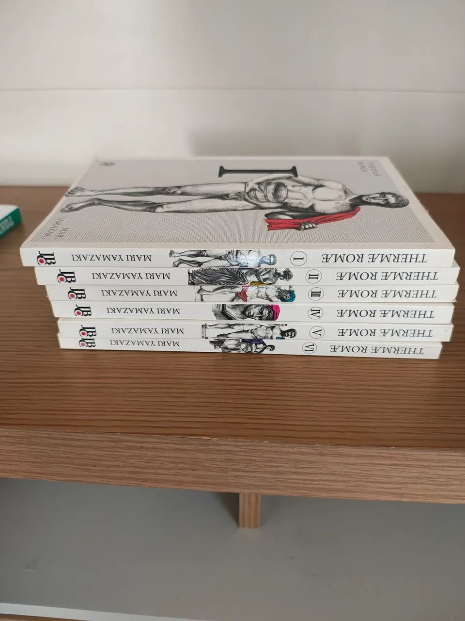 Mangás Diversos (AOT e outros) - Foto 2