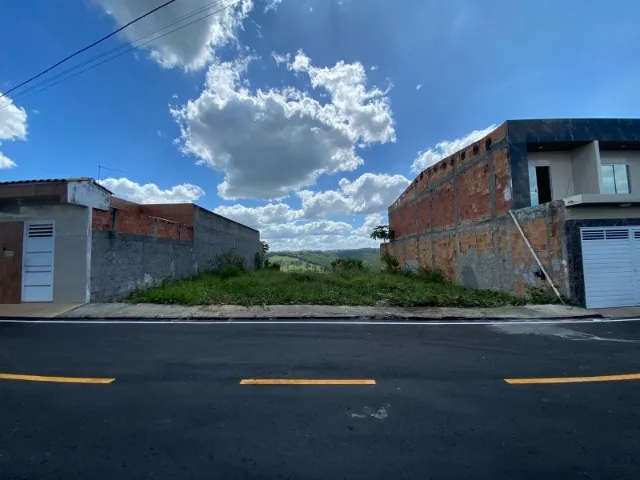 Vende-se Terreno - Catu/BA - Localização Privilegiada!