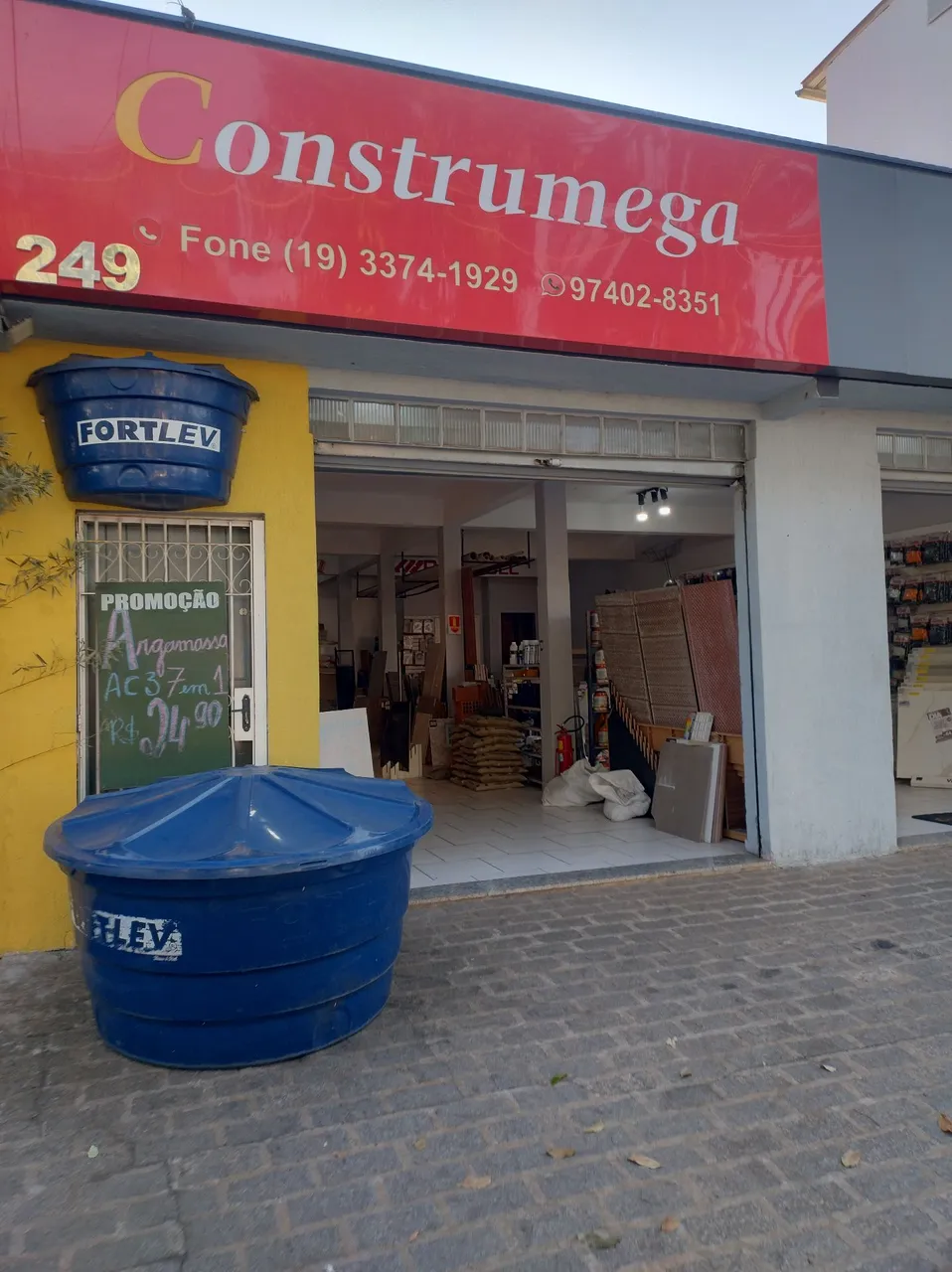 Pisos e Revestimentos para sua obra - Construmega