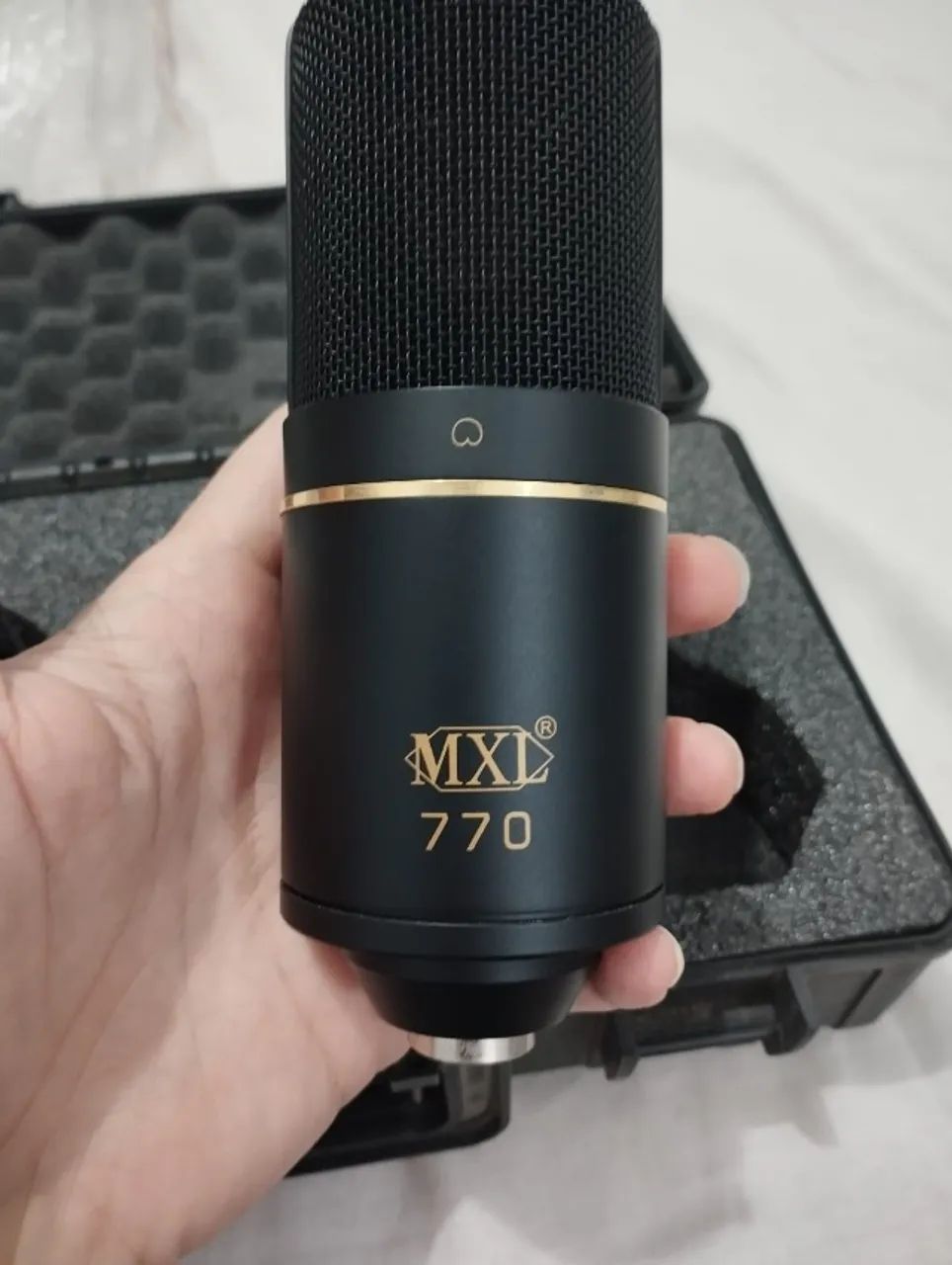 Microfone condensador MXL 770 novo