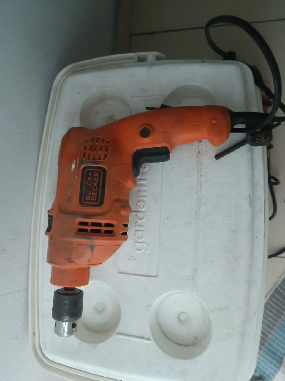 Furadeira Black+Decker
