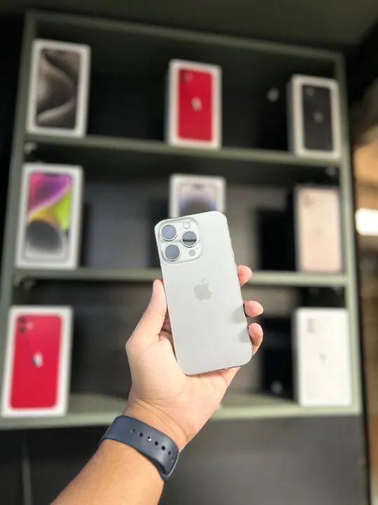 IPHONE 15 Pro 128 gb Natural titanium 