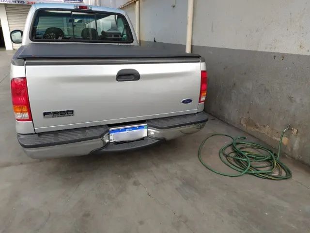 Ford F250 XLT F22 Prata 2010 - Em Excelente Estado - Foto 5