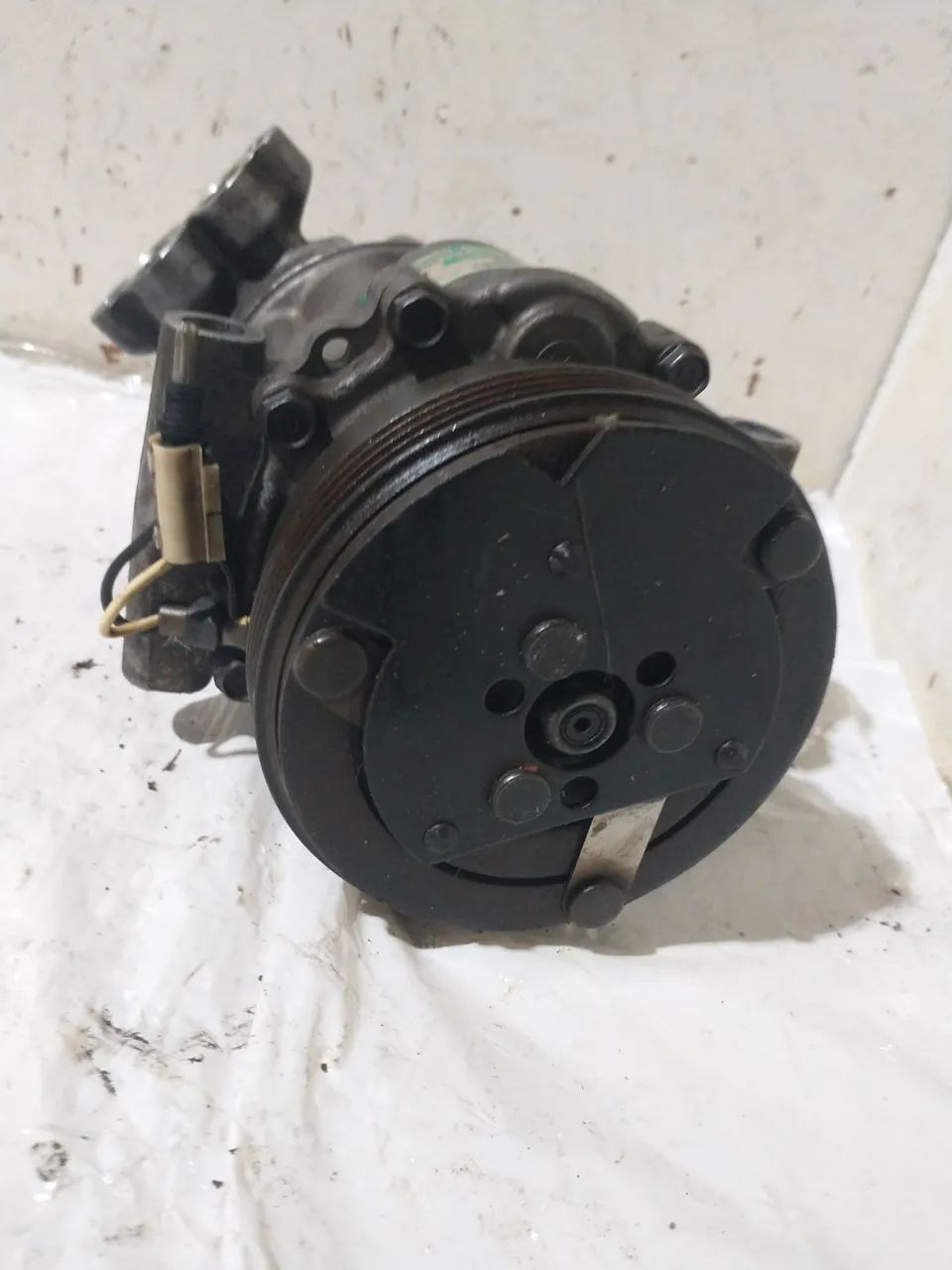Compressor de Ar Condicionado Renault Clio 2004 1.0 16v - Foto 3