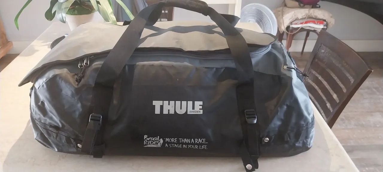 Mochila Thule 130 L  - Preta