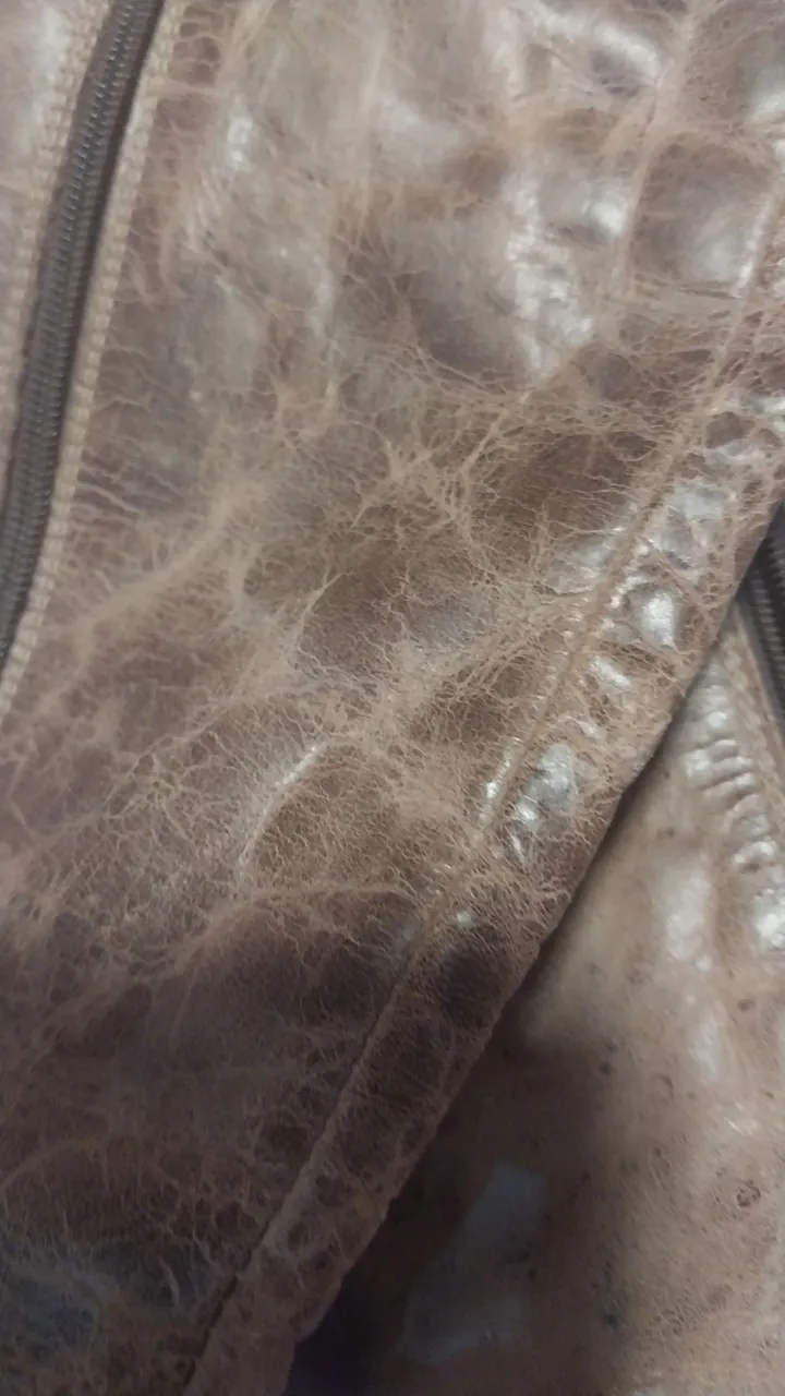 Bota cano medio de Couro Marrom Carmim