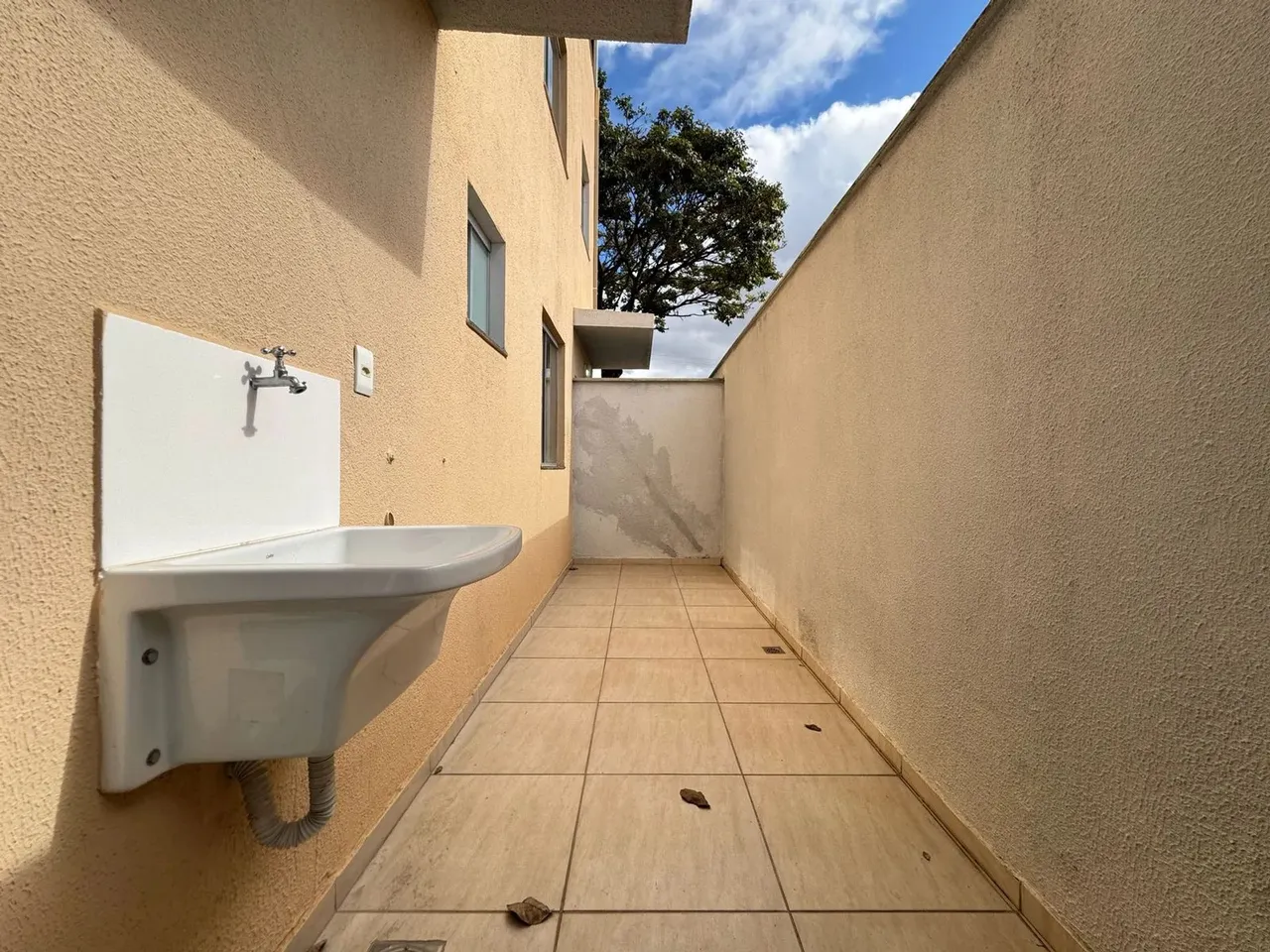 Área privativa de 2 quartos com 1 vaga