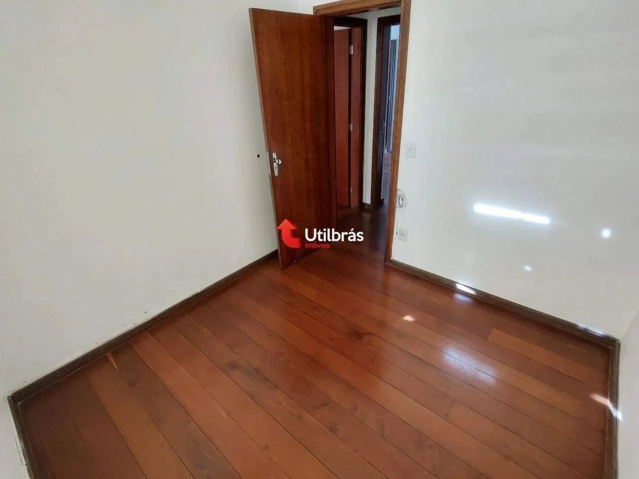 Apartamento para aluguel, 3 quartos, 1 suíte, 1 vaga, Sagrada Família - Belo Horizonte/MG - Foto 4