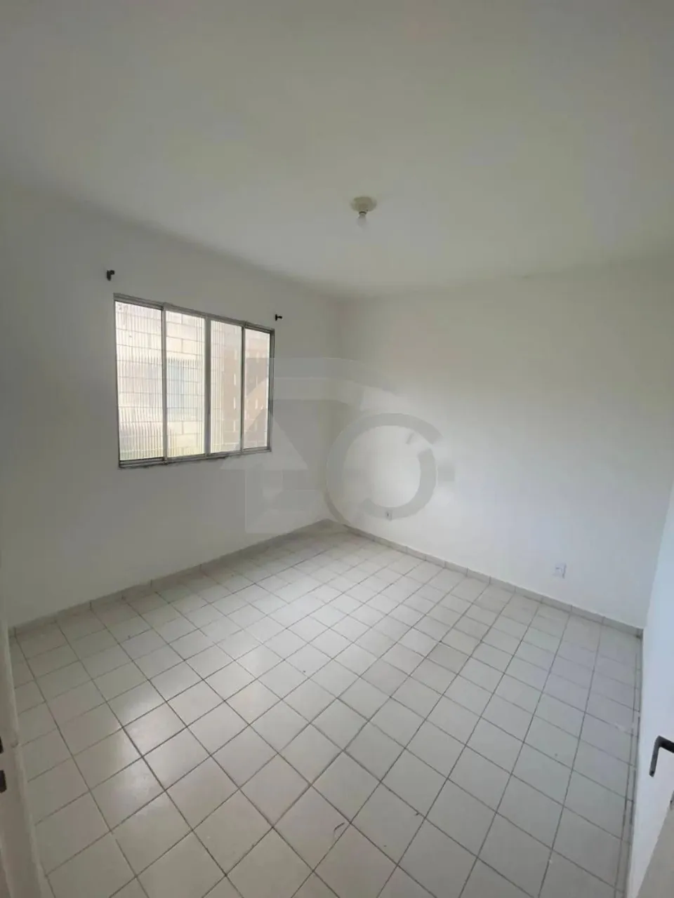 Apartamento no Condomínio Residencial Bela Vista cm 2 Quartos e Vaga de Garagem.