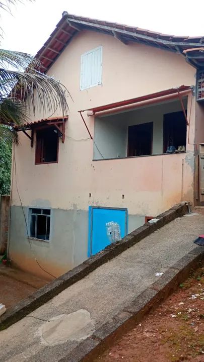 casa com grande terreno , aceito  carro do meu interesse aceito proposta dent da realidade - Foto 5