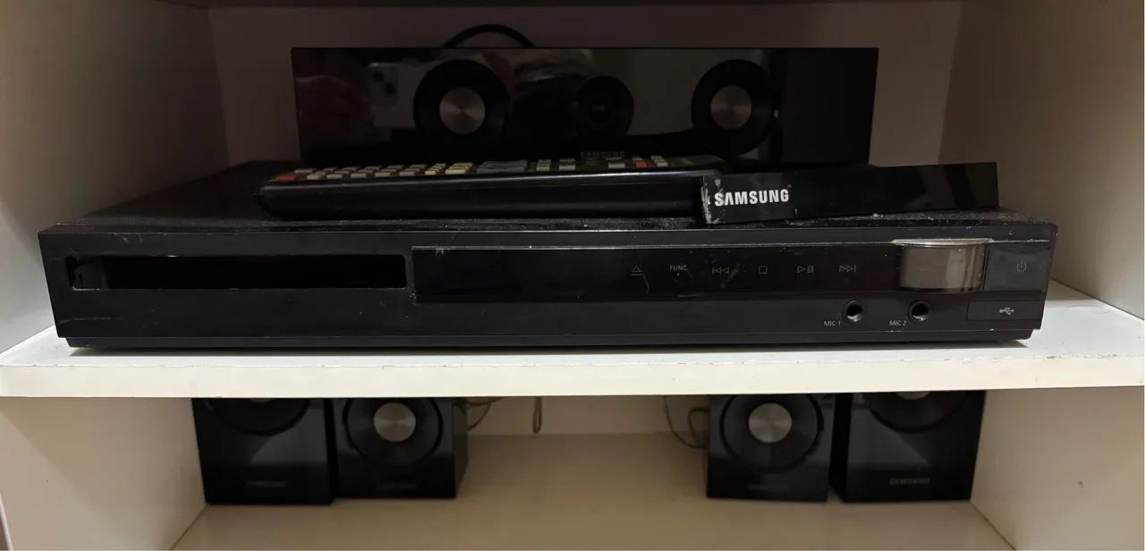 Home Theater Samsung DVD USB HDMI
