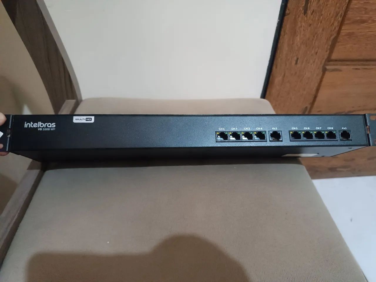 Power Balun Intelbras 8 Canais VB 1008 WP Full HD Com Alimentação - Foto 2