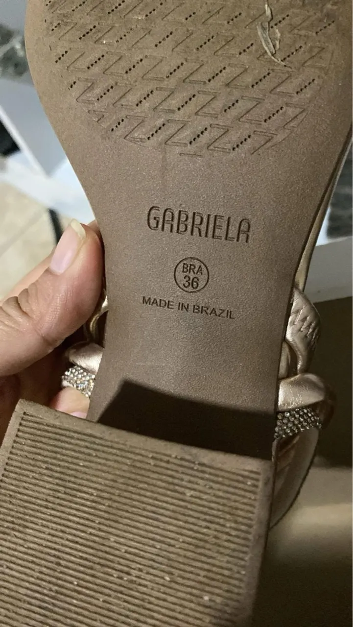 Sandália Gabriela - Tamanho 36