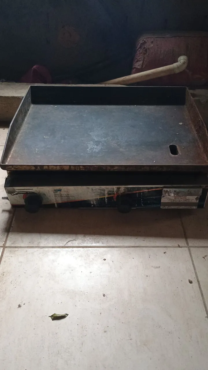 Chapa de hambúrguer grande 350 reias