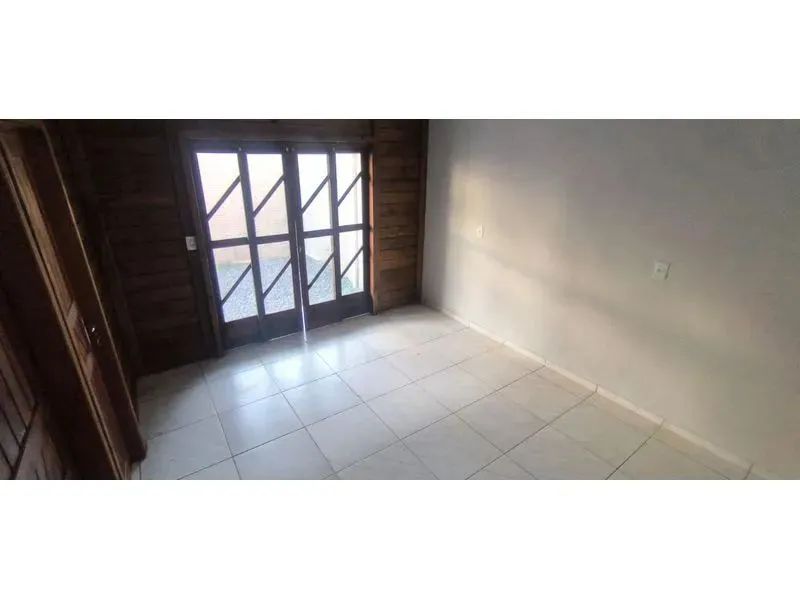 CASA RESIDENCIAL ARAQUARI - SC - Foto 5