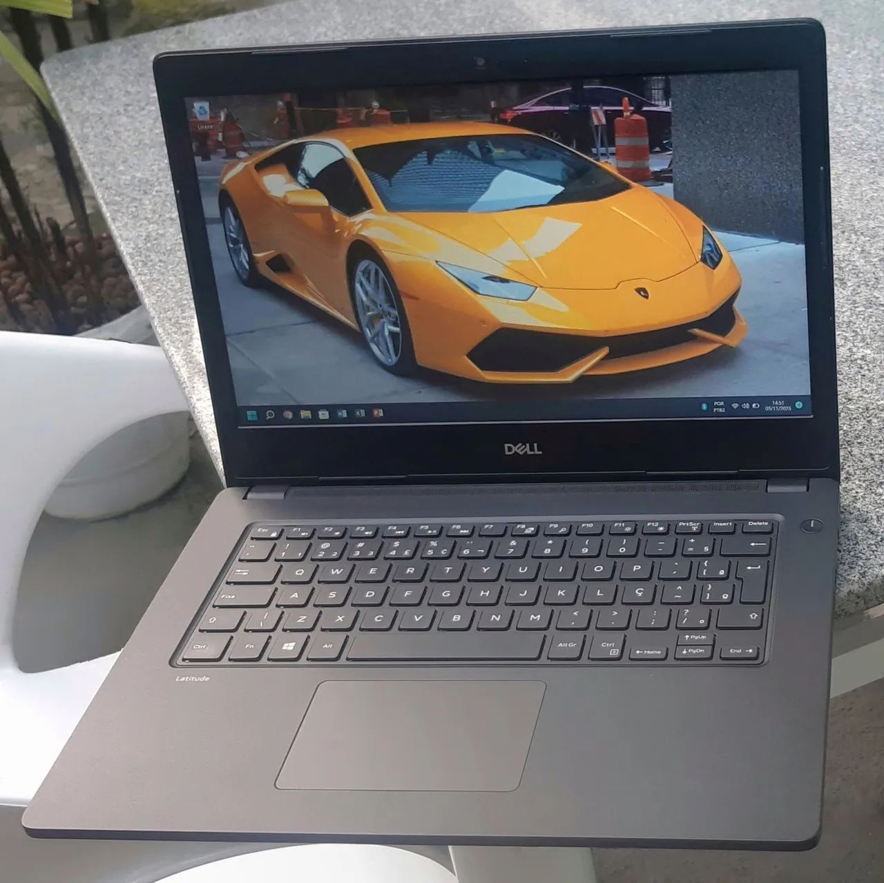 Dell i5 7th Gen 8GB DDR4 256SSD Well Preserved, Card Accepted64317758838659120