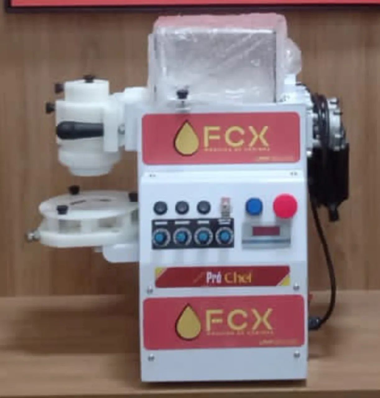 MAQUINA MODELADORA DE SALGADOS E DOCES. - Foto 2